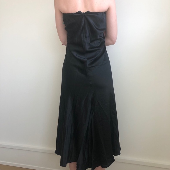 Mystery Silk Maxi dress - Picture 3 of 3